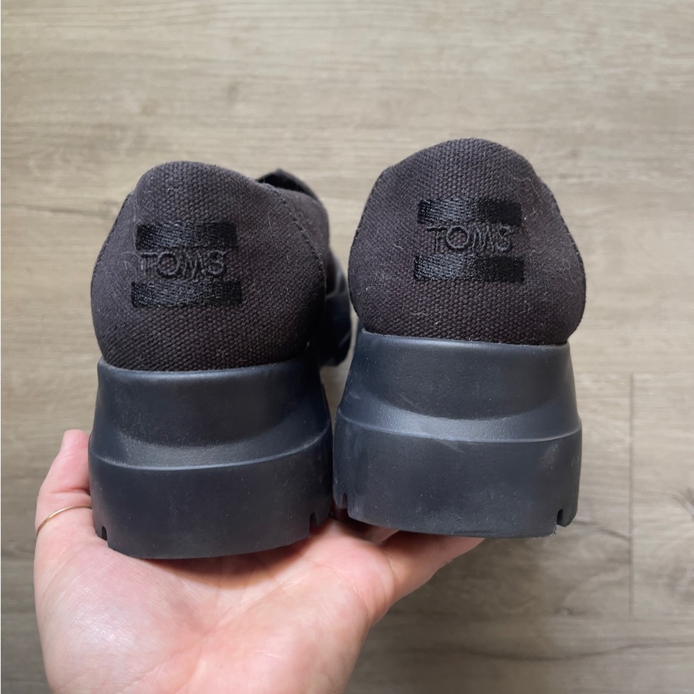 TOMS ALPARGATA COMBAT SLIP ON SHOE - Picture 5 of 6